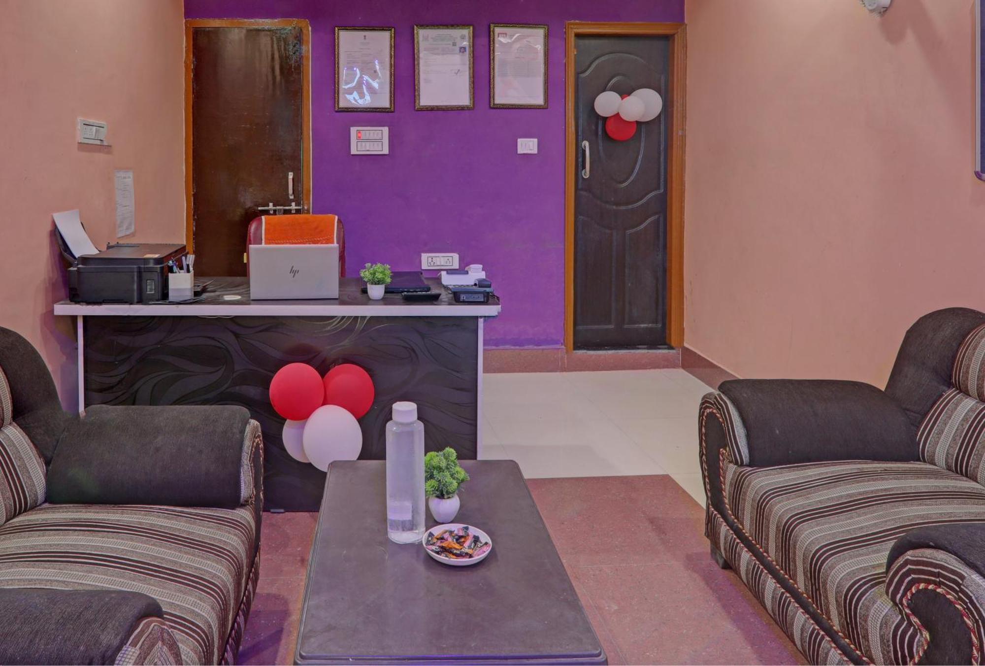 Hotel O Surya Inn Pura Raghunath Luaran gambar