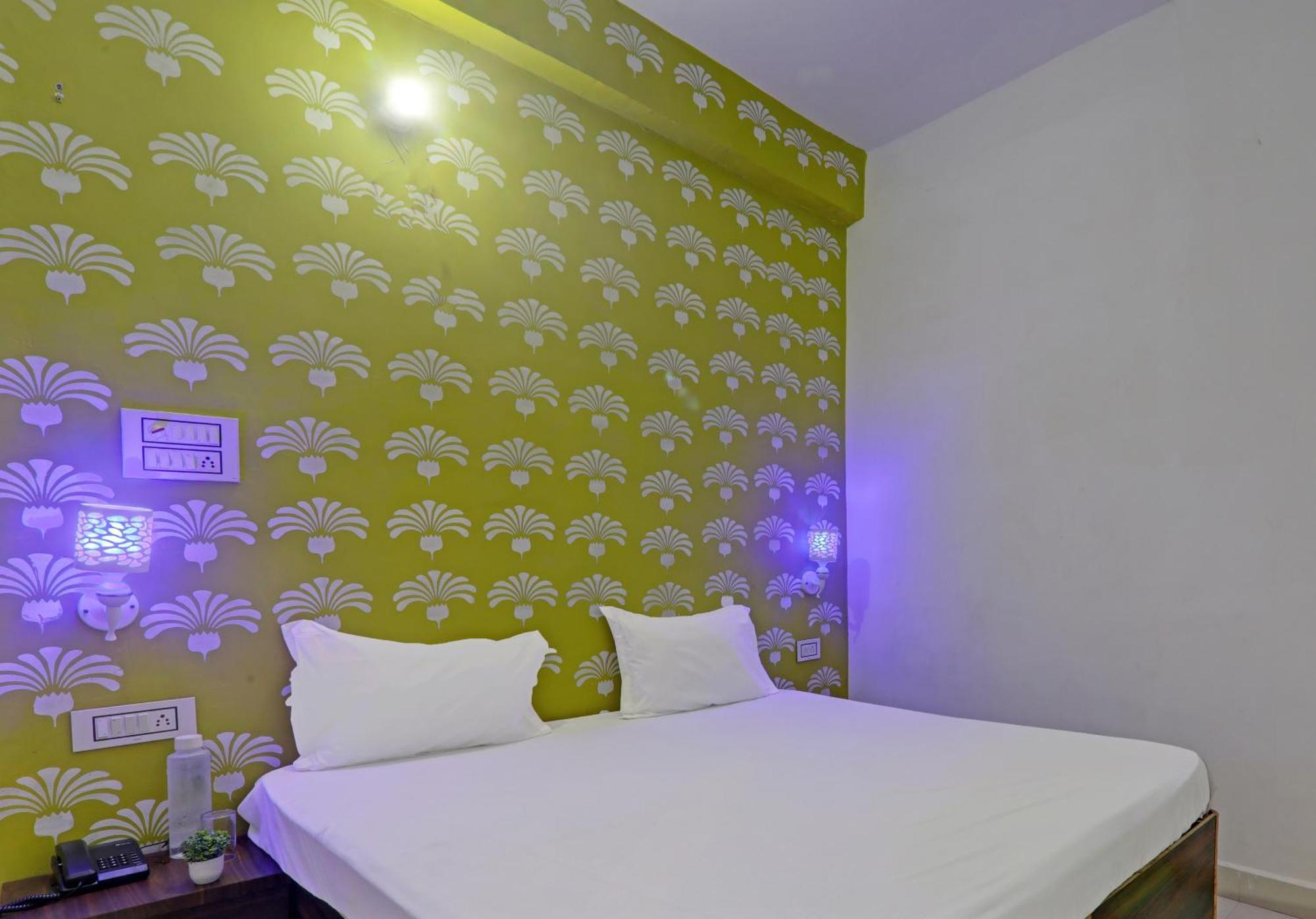 Hotel O Surya Inn Pura Raghunath Luaran gambar